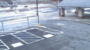 Weather camera view of West Vincent ES.