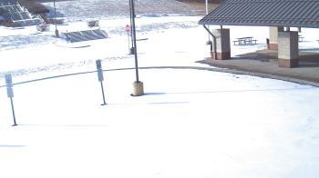 Weather camera view of West Vincent ES.