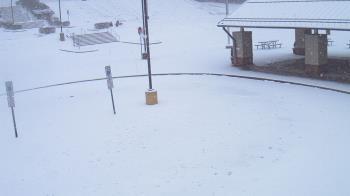 Weather camera view of West Vincent ES.