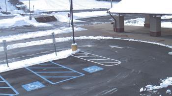 Weather camera view of West Vincent ES.