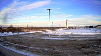 Weather camera view of Calcium Primary School.