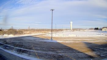 Weather camera view of Calcium Primary School.