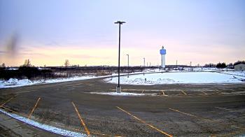 Weather camera view of Calcium Primary School.
