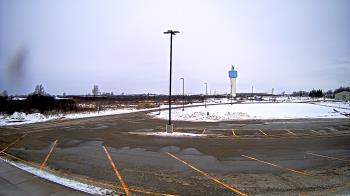 Weather camera view of Calcium Primary School.