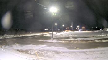 Weather camera view of Calcium Primary School.