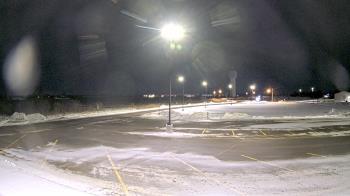 Weather camera view of Calcium Primary School.