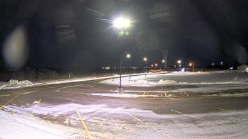 Weather camera view of Calcium Primary School.