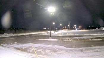 Weather camera view of Calcium Primary School.