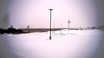 Weather camera view of Calcium Primary School.