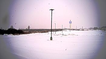 Weather camera view of Calcium Primary School.