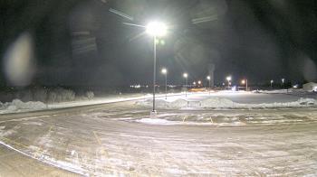 Weather camera view of Calcium Primary School.