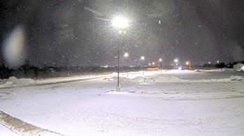 Weather camera view of Calcium Primary School.