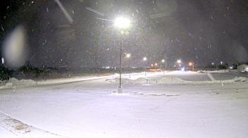 Weather camera view of Calcium Primary School.