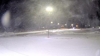 Weather camera view of Calcium Primary School.