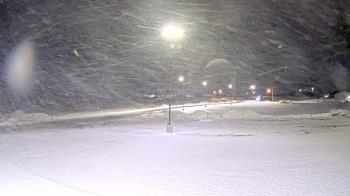 Weather camera view of Calcium Primary School.