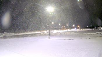 Weather camera view of Calcium Primary School.