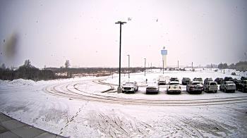 Weather camera view of Calcium Primary School.