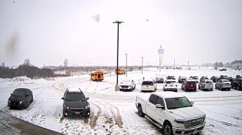 Weather camera view of Calcium Primary School.