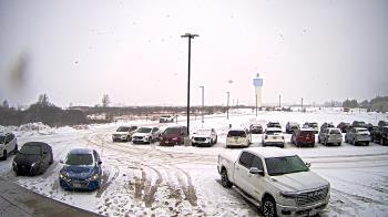 Weather camera view of Calcium Primary School.