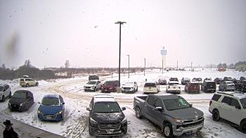 Weather camera view of Calcium Primary School.