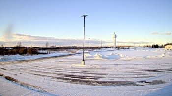 Weather camera view of Calcium Primary School.