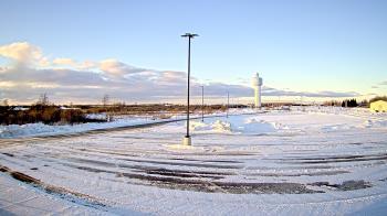 Weather camera view of Calcium Primary School.
