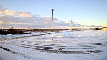Weather camera view of Calcium Primary School.