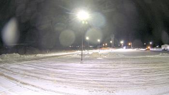 Weather camera view of Calcium Primary School.