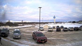 Weather camera view of Calcium Primary School.