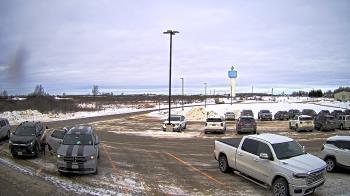 Weather camera view of Calcium Primary School.