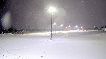 Weather camera view of Calcium Primary School.