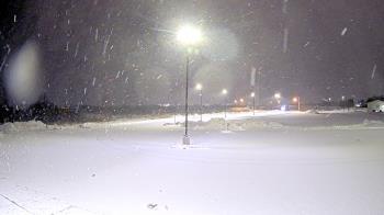 Weather camera view of Calcium Primary School.