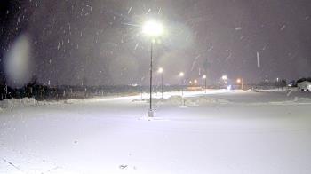 Weather camera view of Calcium Primary School.