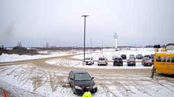 Weather camera view of Calcium Primary School.