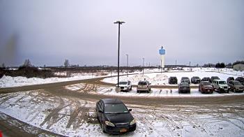 Weather camera view of Calcium Primary School.