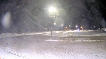 Weather camera view of Calcium Primary School.