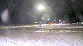 Weather camera view of Calcium Primary School.