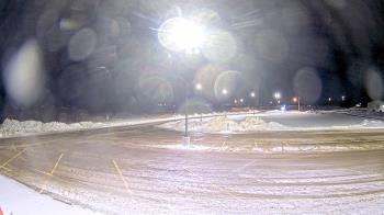 Weather camera view of Calcium Primary School.