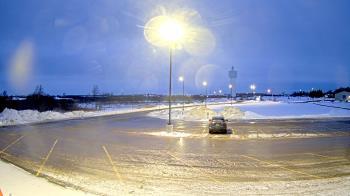 Weather camera view of Calcium Primary School.