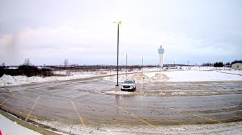 Weather camera view of Calcium Primary School.