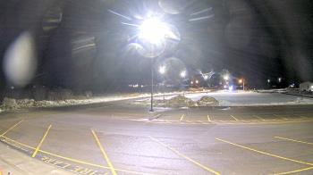 Weather camera view of Calcium Primary School.