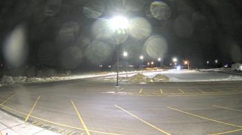 Weather camera view of Calcium Primary School.