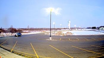 Weather camera view of Calcium Primary School.