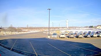 Weather camera view of Calcium Primary School.