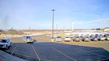 Weather camera view of Calcium Primary School.