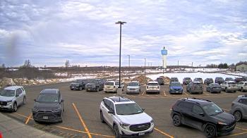 Weather camera view of Calcium Primary School.