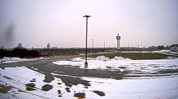 Weather camera view of Calcium Primary School.