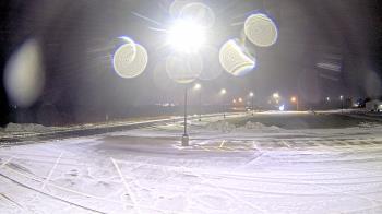 Weather camera view of Calcium Primary School.