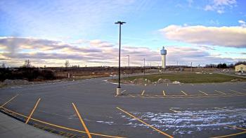 Weather camera view of Calcium Primary School.