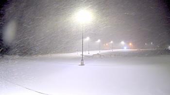 Weather camera view of Calcium Primary School.